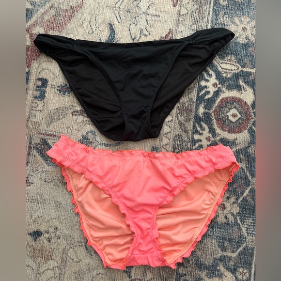 Women’s Bikini Haul - Picture 2 of 11